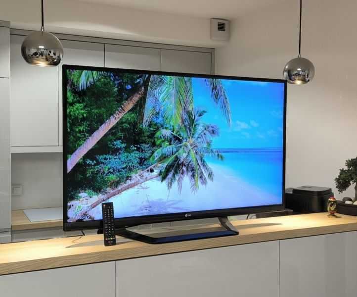 Telewizor LED SMART 47 cali LG 47LM460S