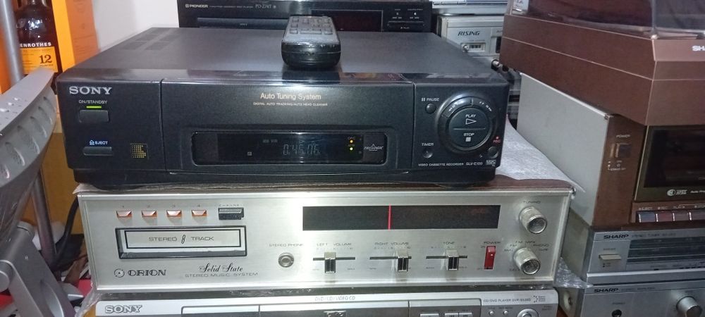 VIDEO VHS  da SONY com comando