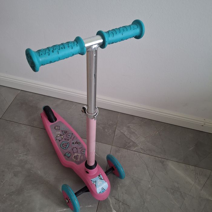 Hulajnoga 3-kolowa dla dziewczynki