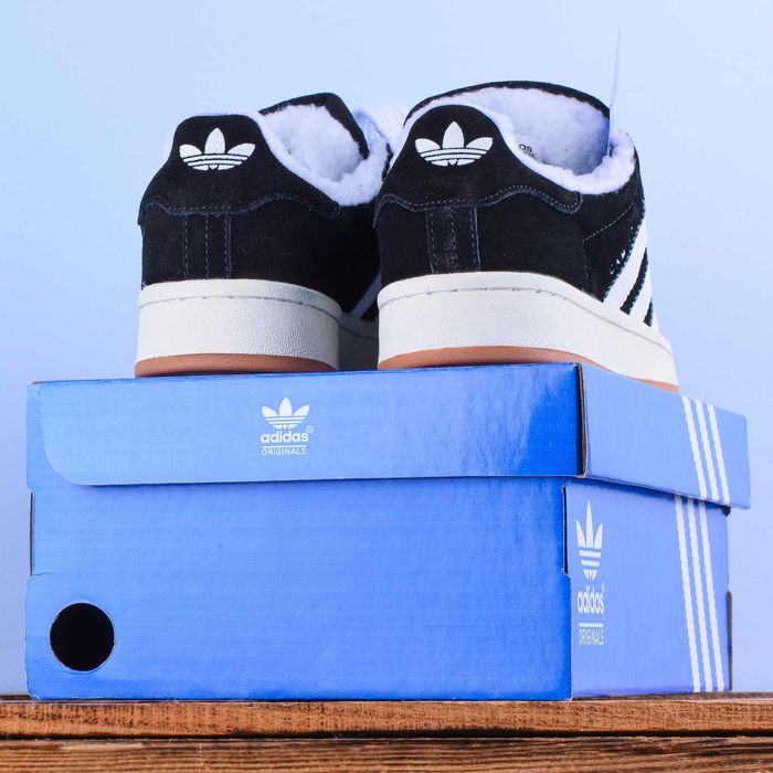 (2130) Зимові з хутром Adidas Campus Кросівки чорні (37-41)