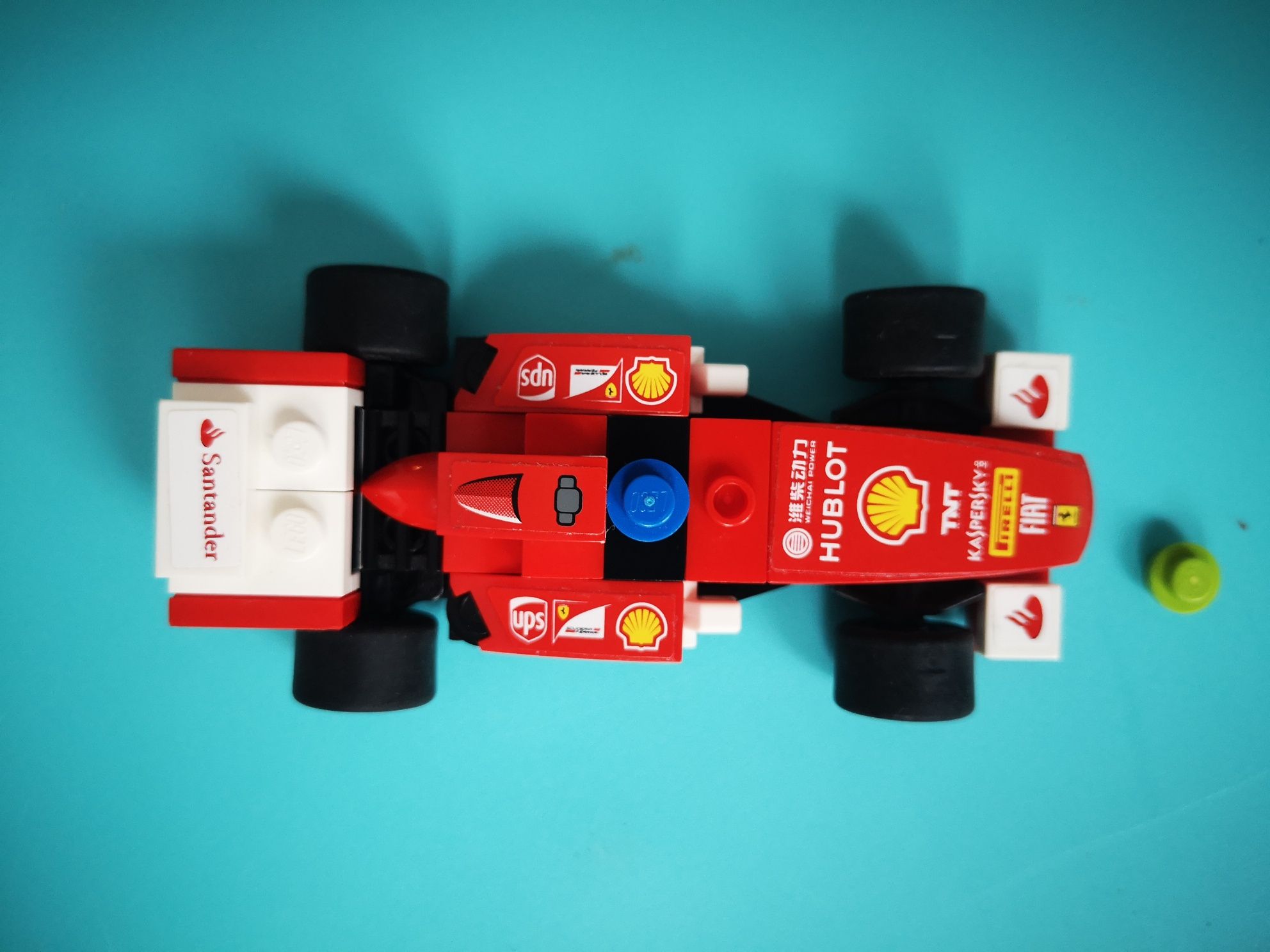 Lego Ferrari F138, 40190