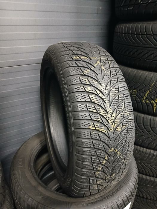 205 55 R16  GOODYEAR  Ultra Grip 8,Зимові шини БВ,Склад