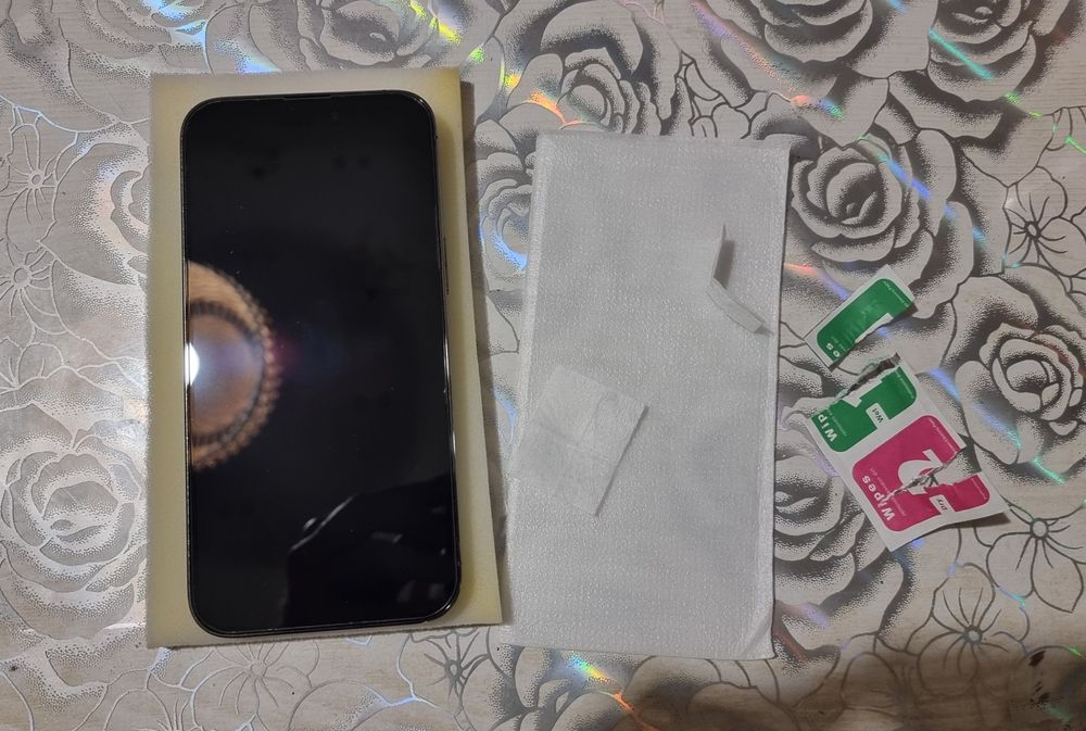 Захисне скло на Iphone 14 pro max по ціні Аліекспрес