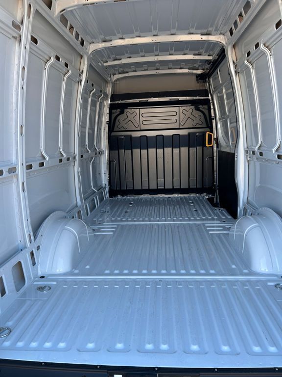 Iveco Daily  35S16 V L Hi-Matic (12m3) - Od ręki !