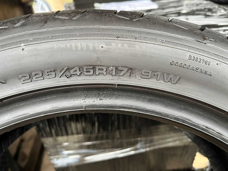 Opony letnie Goodyear Efficient Grip Performance 2 225/45 R17 #2543