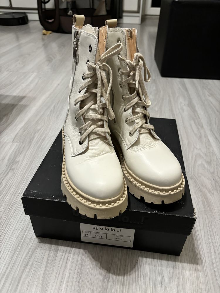 Kremowe workery/botki/buty/trapery/trzewiki by o la la