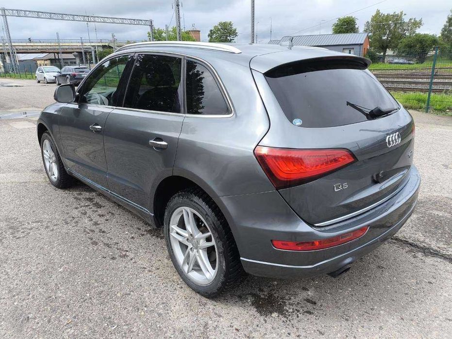 Audi Q5 2017 року