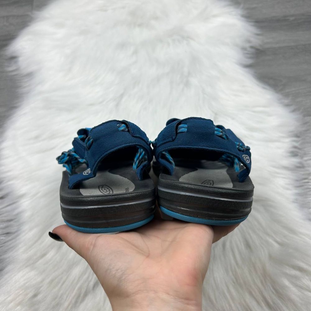 Чоловічі оригінальні сандалі Keen