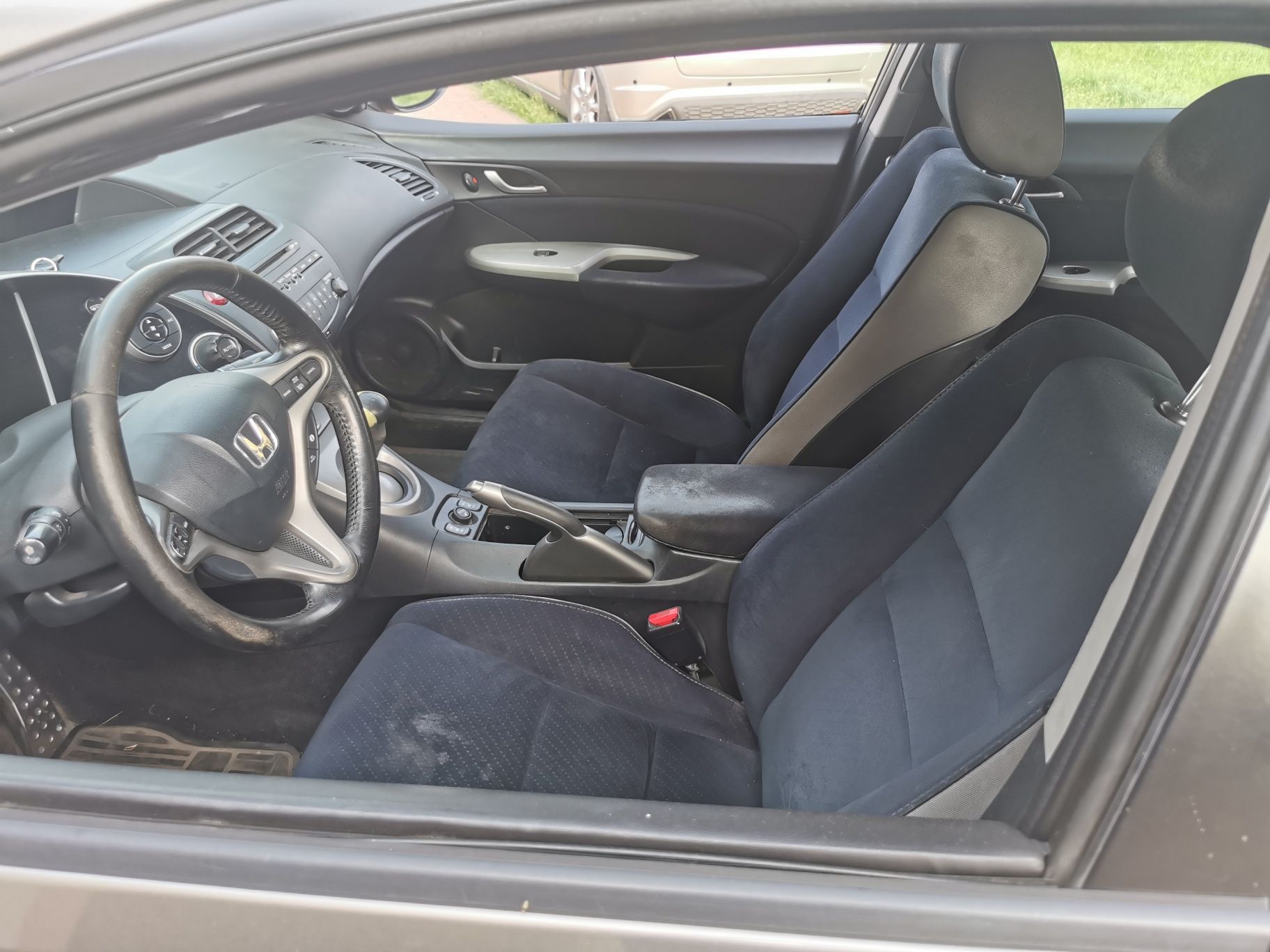 Komplet Silnik 1.8 Skrzynia Honda Civic VIII UFO NH701M Części