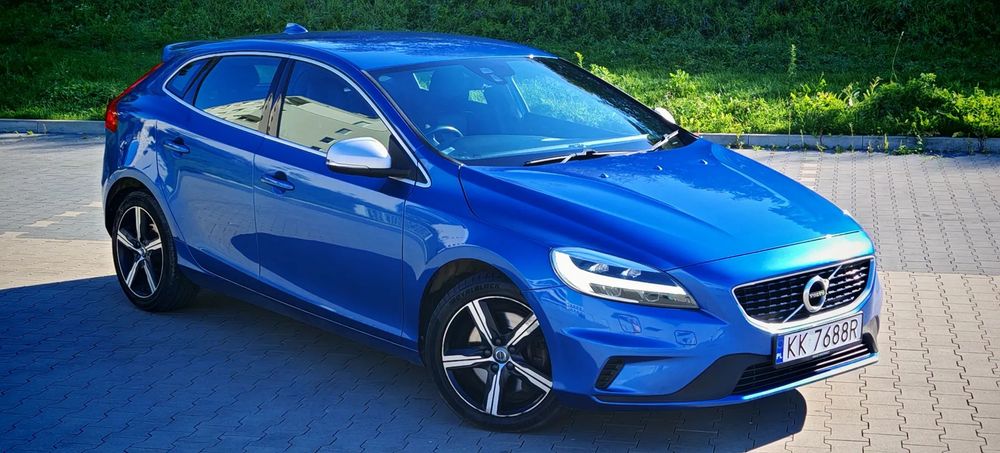 Volvo V40 2017 VOLVO V40 D3 Rdesign anglik