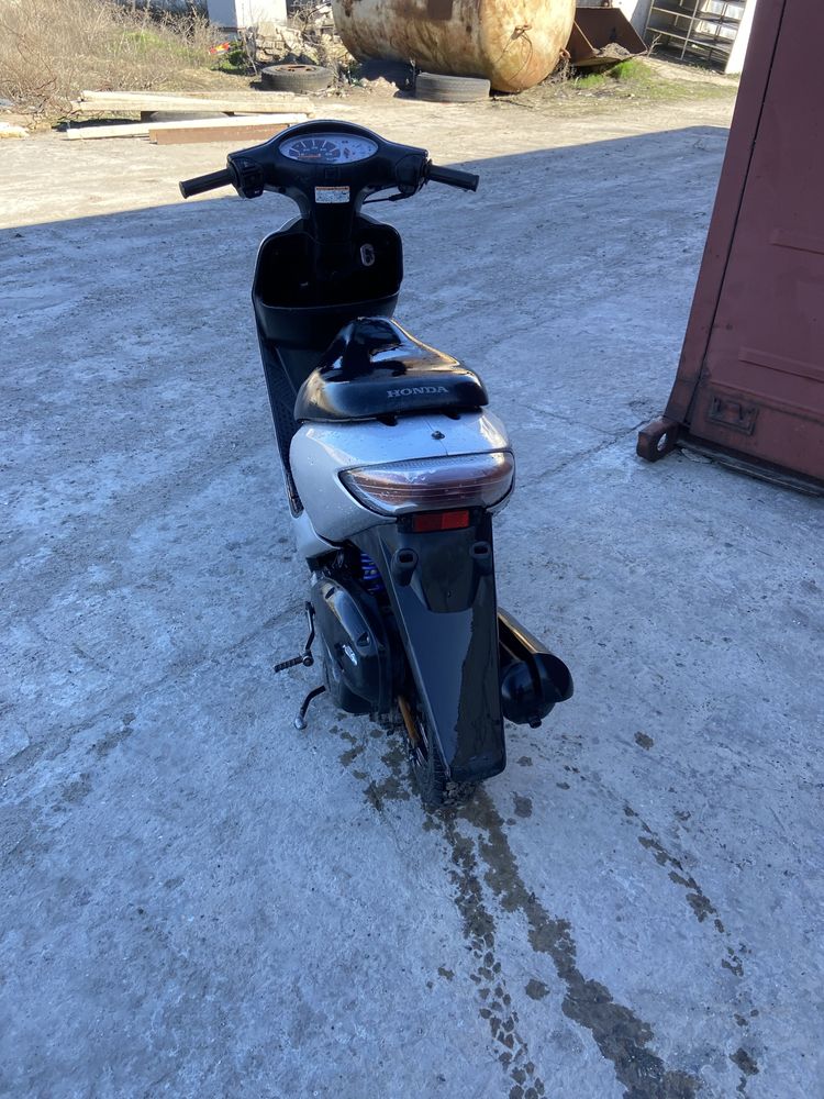 Продам Honda Dio 56