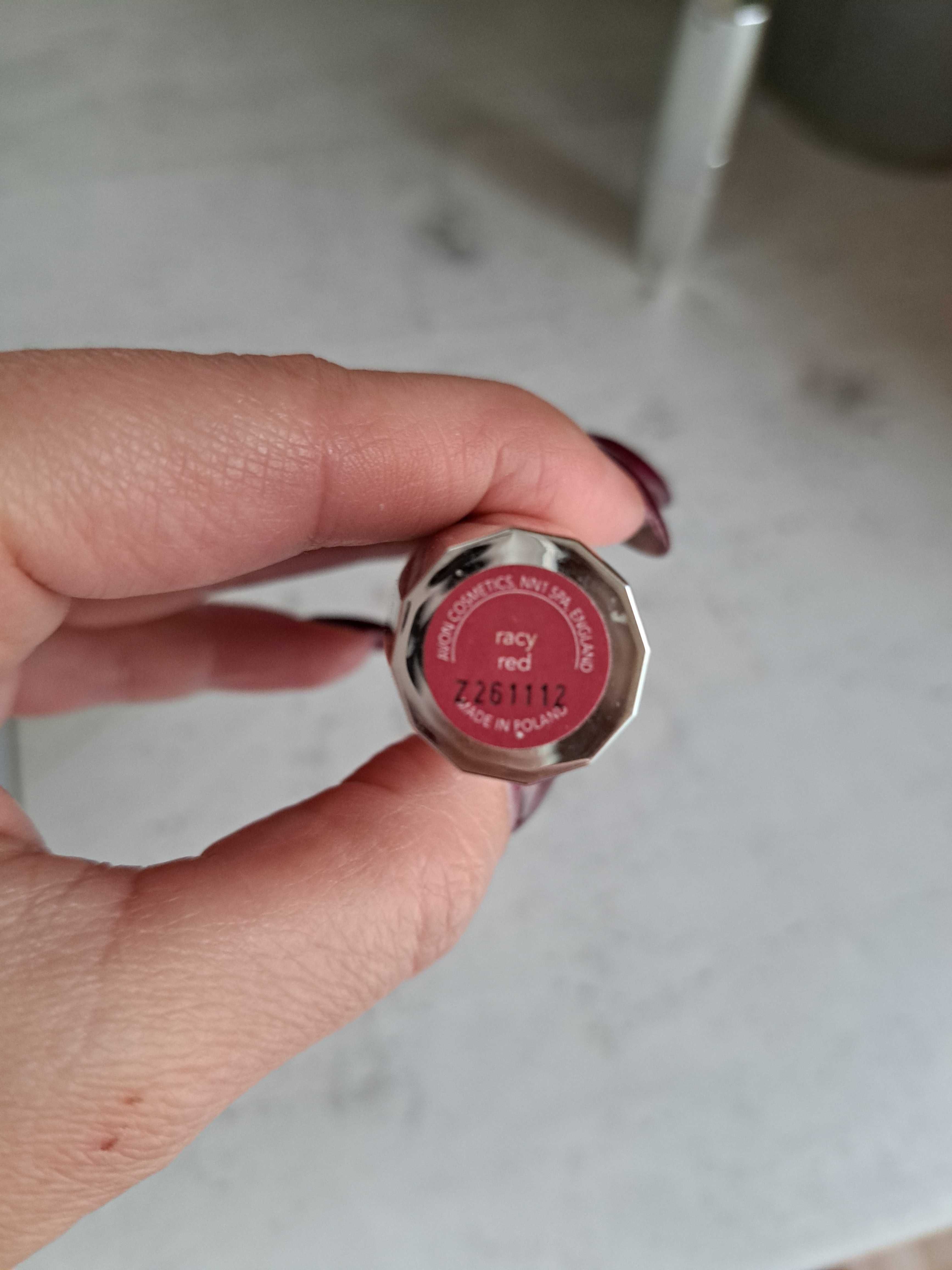 Unikat avon szminka racy red