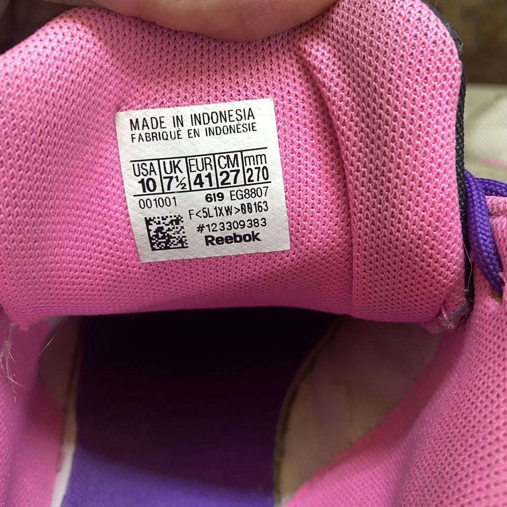 Reebok кроссовки 41р
