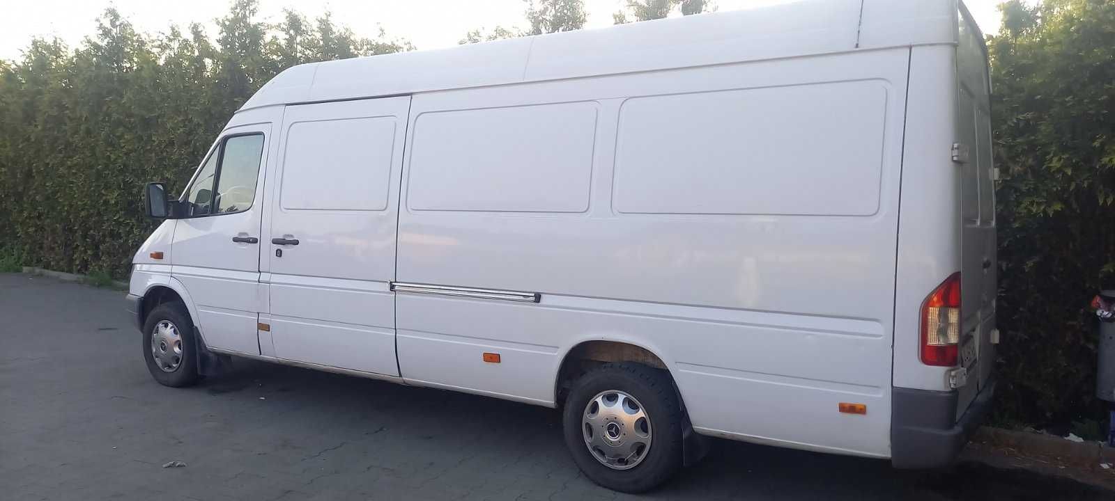 Mercedes Sprinter