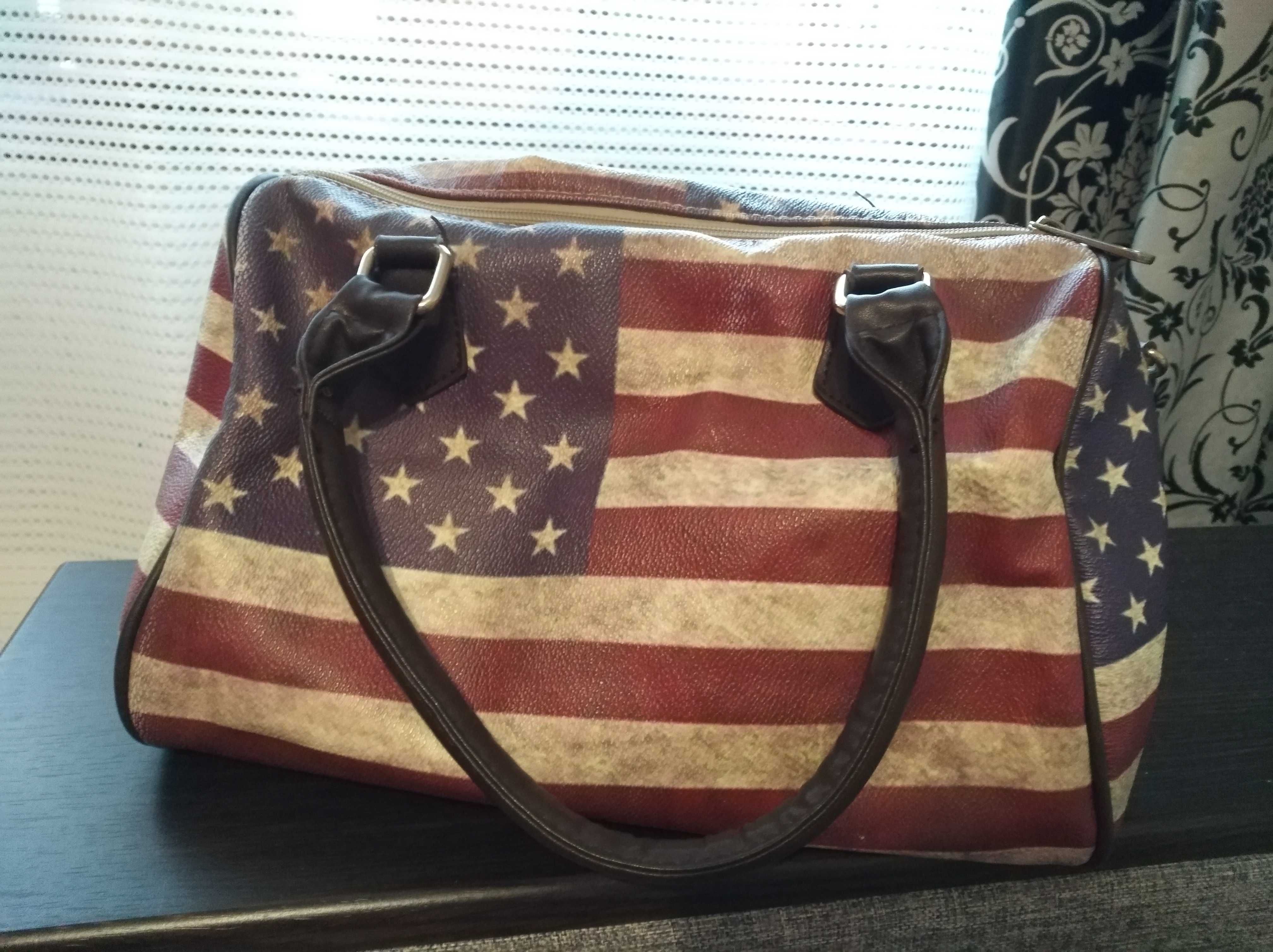 Жіноча сумка в стилі американський прапор