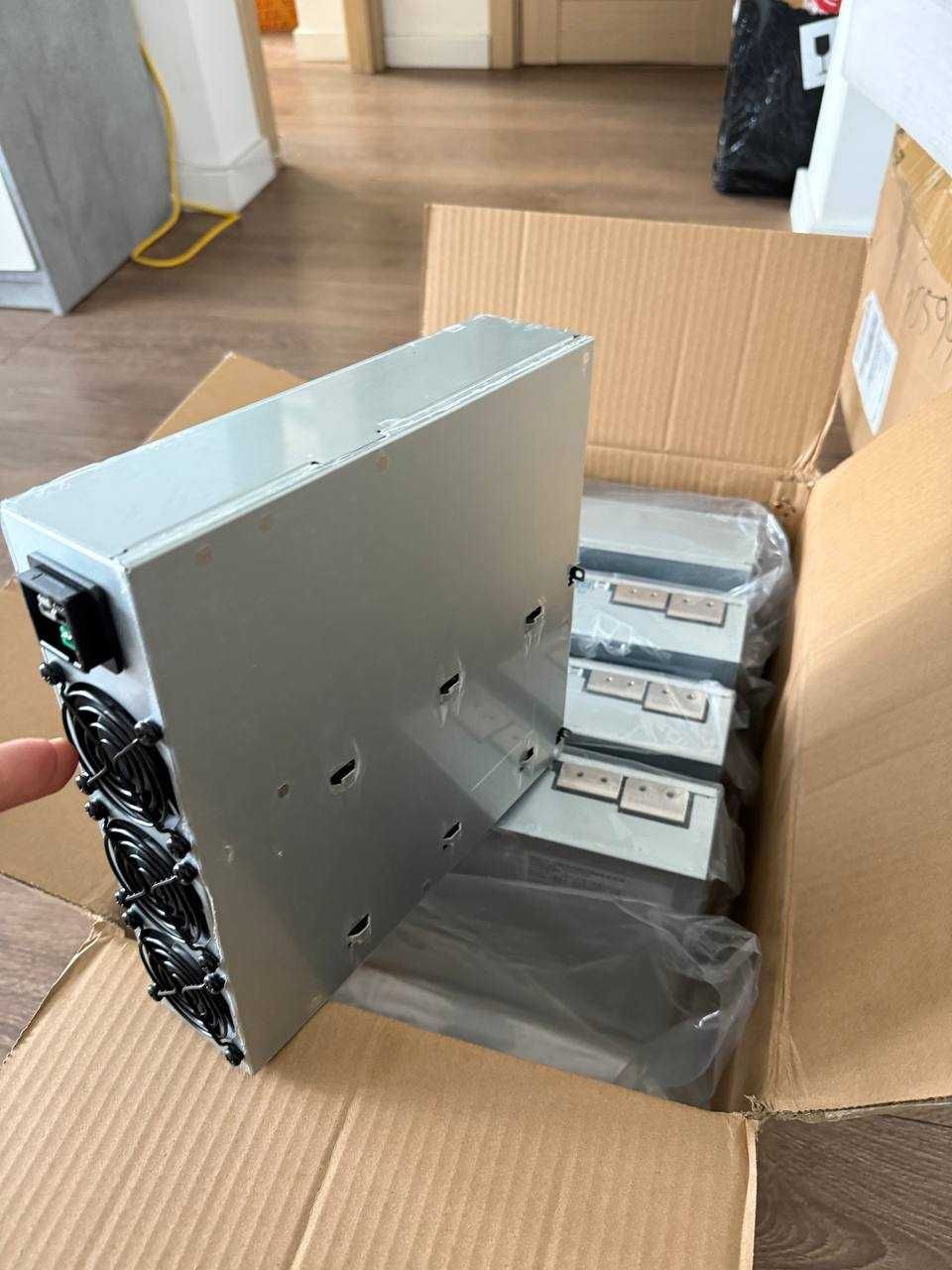 Нові Блоки Живлення для  Bitmain  S21  Original APW17 APW171215