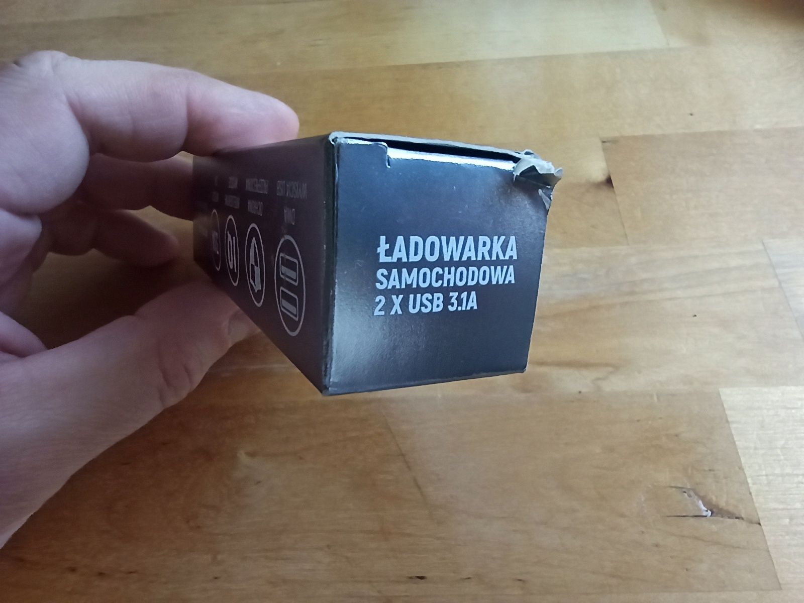 Ładowarka samochodowa Devia 3,1 A- 2 x USB