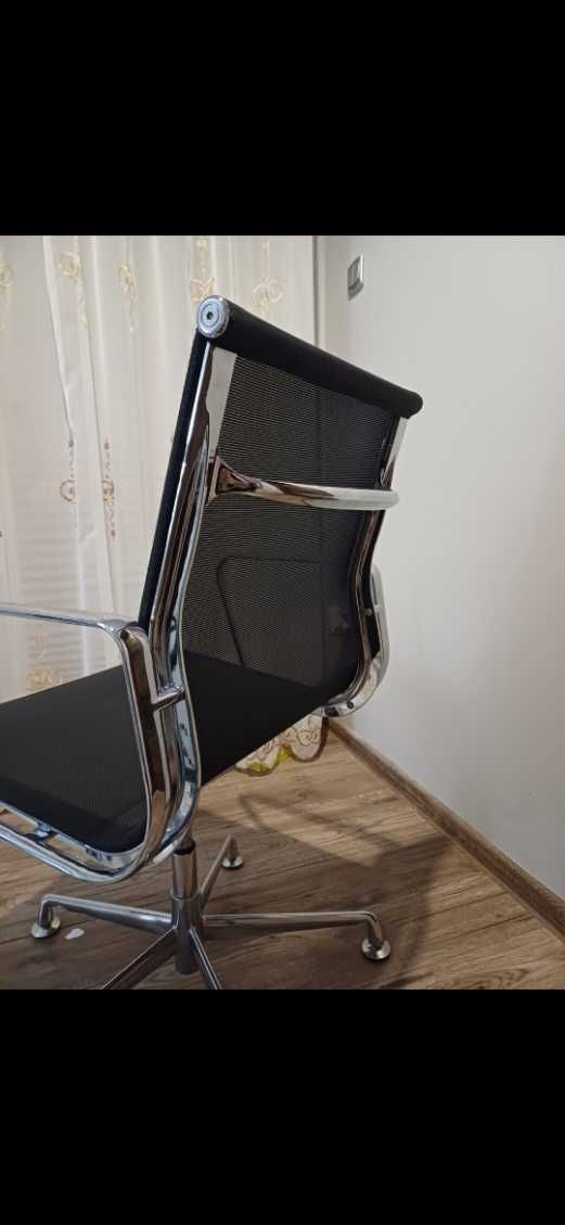 Krzesla konferencyjne obrotowe chrom ergonomiczne jak vitra