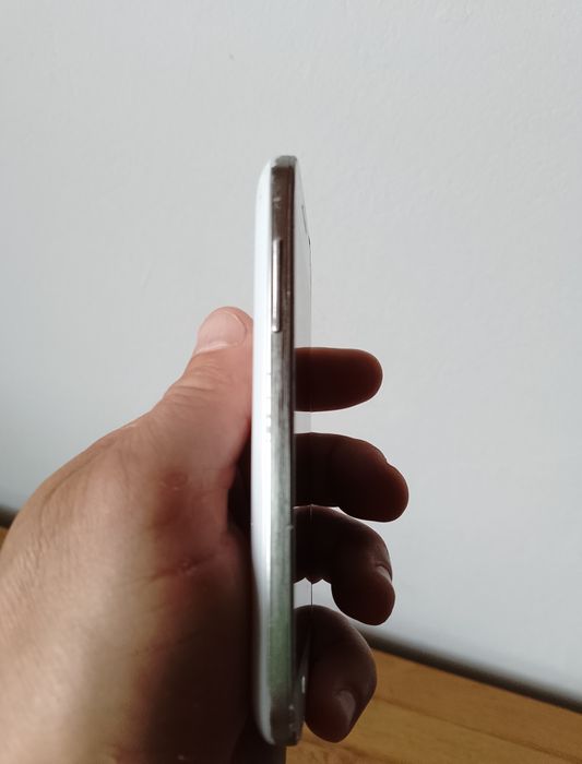 Samsung GT -I9192(SEK) /користований/
