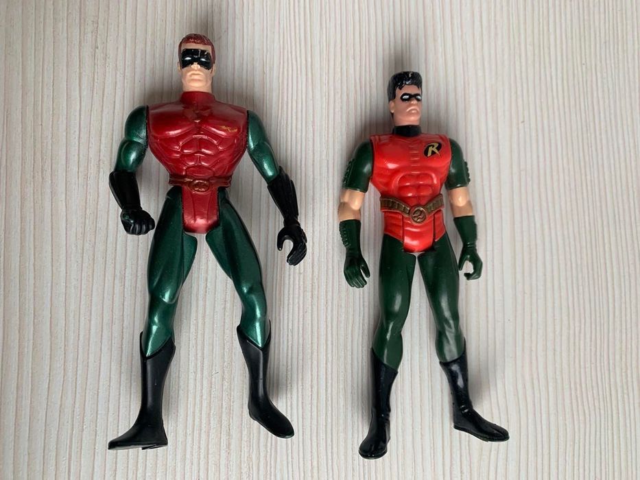 Фигурки Бэтмен разных годов DC Comics Kenner Batman Бетмен