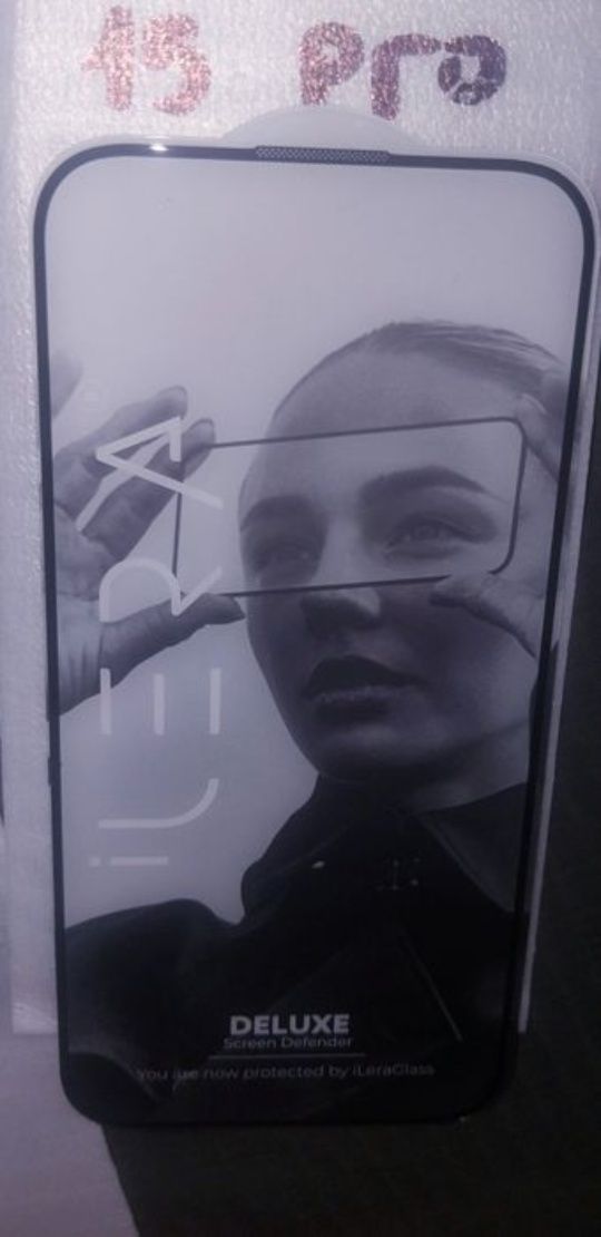 Ilera iPhone 13,14,15 Защитное Стекло Распродажа