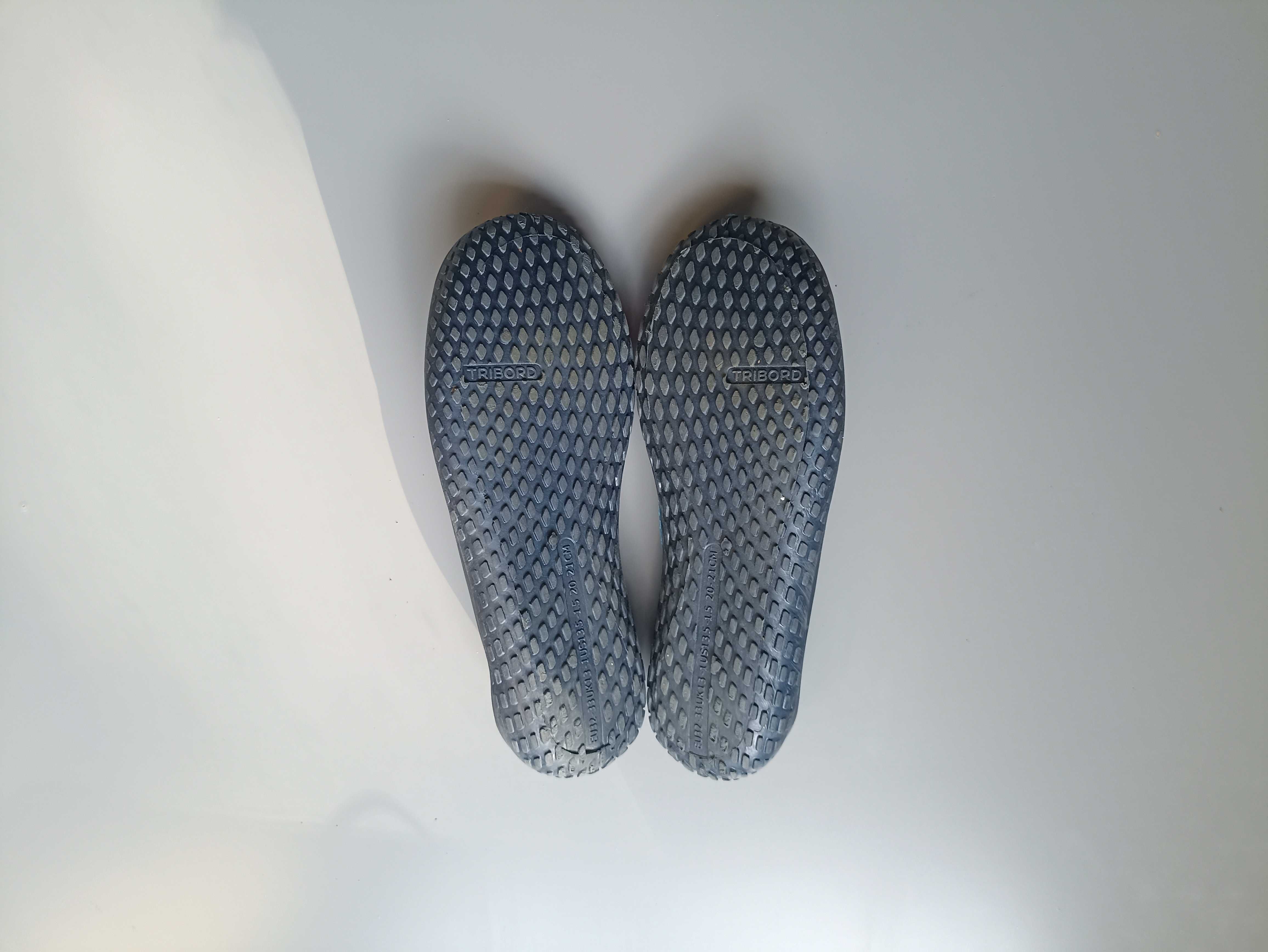 Buty do wody na kamieniste plaże Tribord Decathlon 32/33 20/21 cm