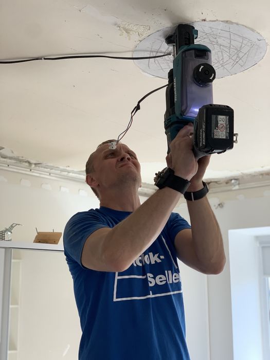 Установка натяжные потолки