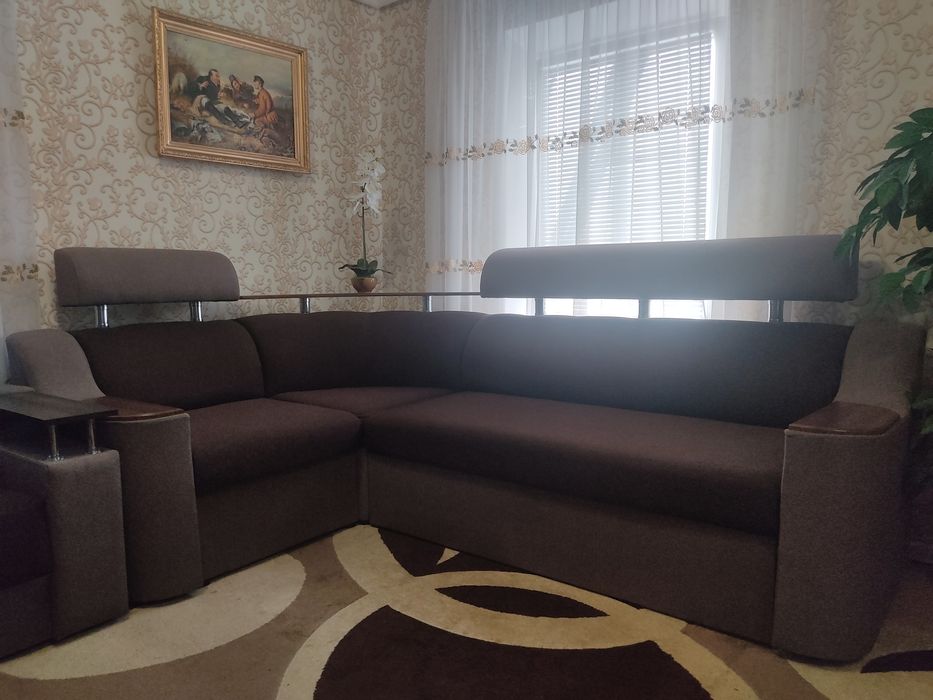Диван та 2 крісла