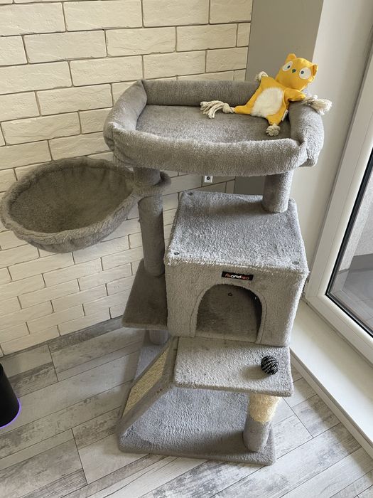 Domek/ drapak dla kota