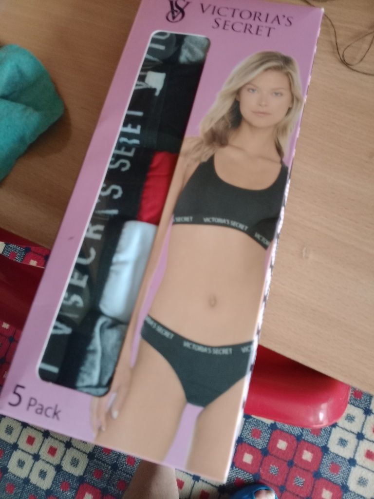5-pack majtek damskich stringów Nowe!