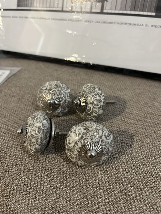 Uchwyty meblowe ceramiczne ręcznie malowane