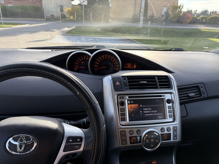 Toyota Verso 2012r.  1.6 132KM benzyna+gaz