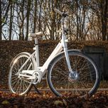 Bicicleta Eléctrica de Cidade STRØM CITY W (NOVA)