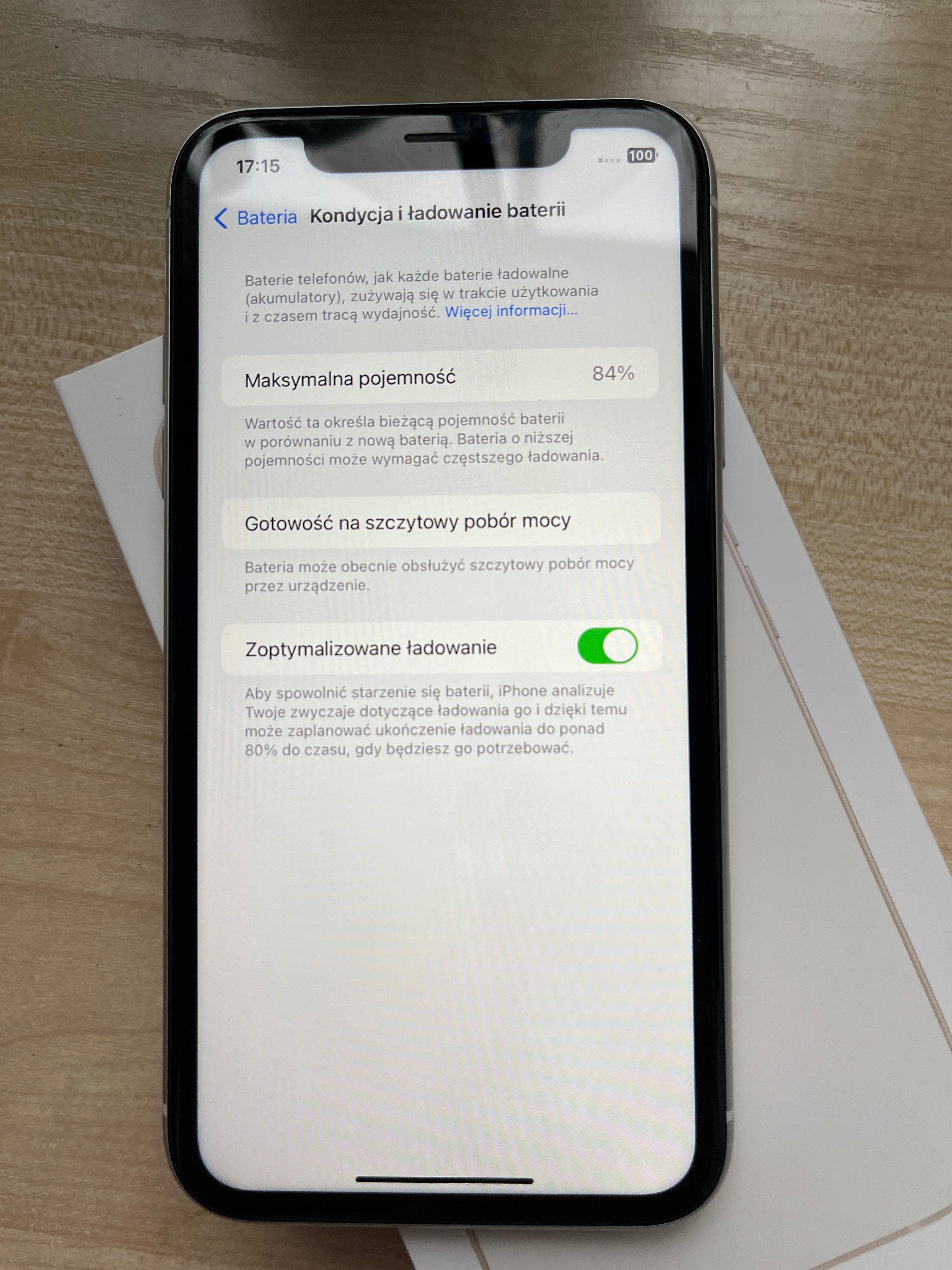 Biały zadbany Iphone XR 64gb + gratisy