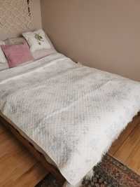 Kremowa narzuta na łóżko 150x200 cm