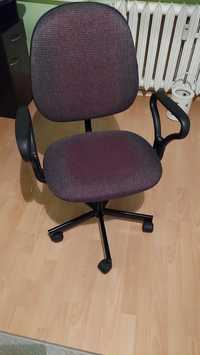 Fotel, krzesło biurkowe używane