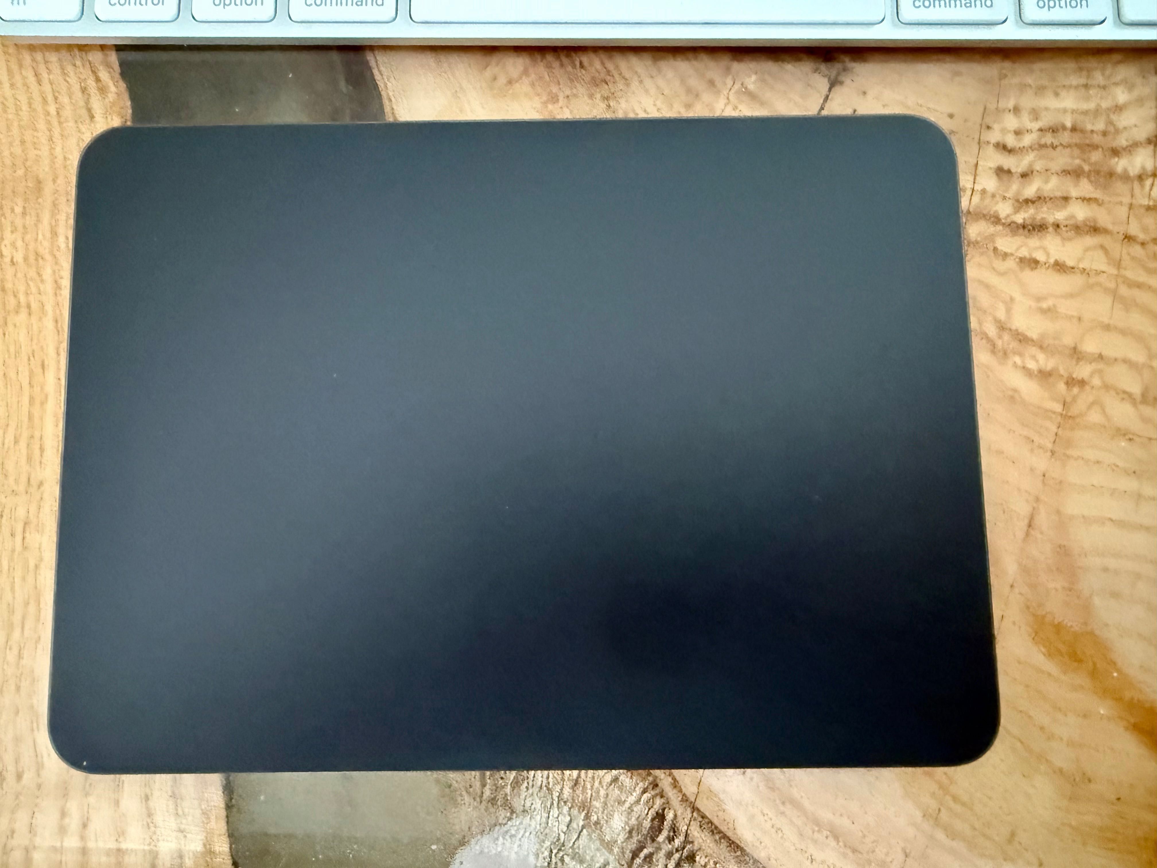 Apple Magic Keyboard 2 oraz Apple Magic Ttackpad 2