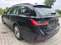 BMW 320d  G21 po wypadku.