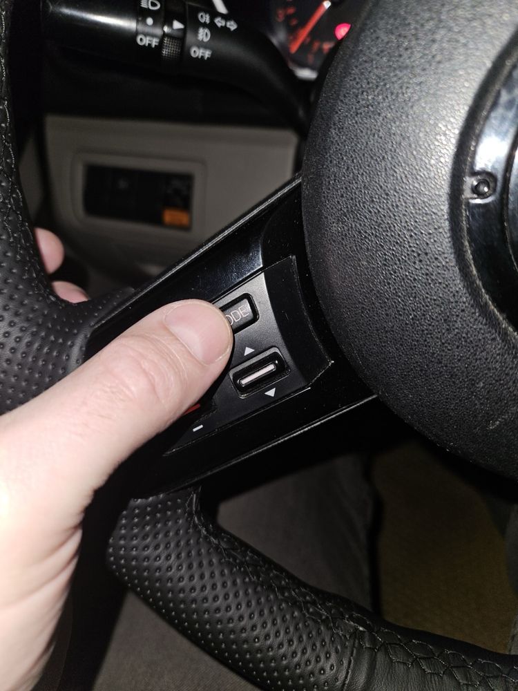 Штатна магнітола TORSSEN Mazda CX-7 07-15, Bose, Android 8.1, 2/32 Gb