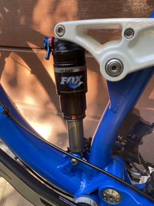 Rower Enduro rama Agang doinwestowany po oełnym serwisie