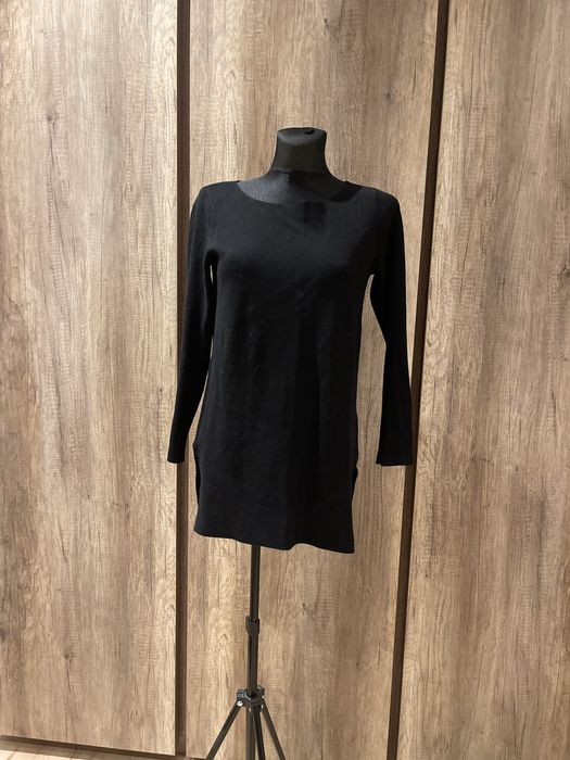 Czarna bluzka z dzianiny