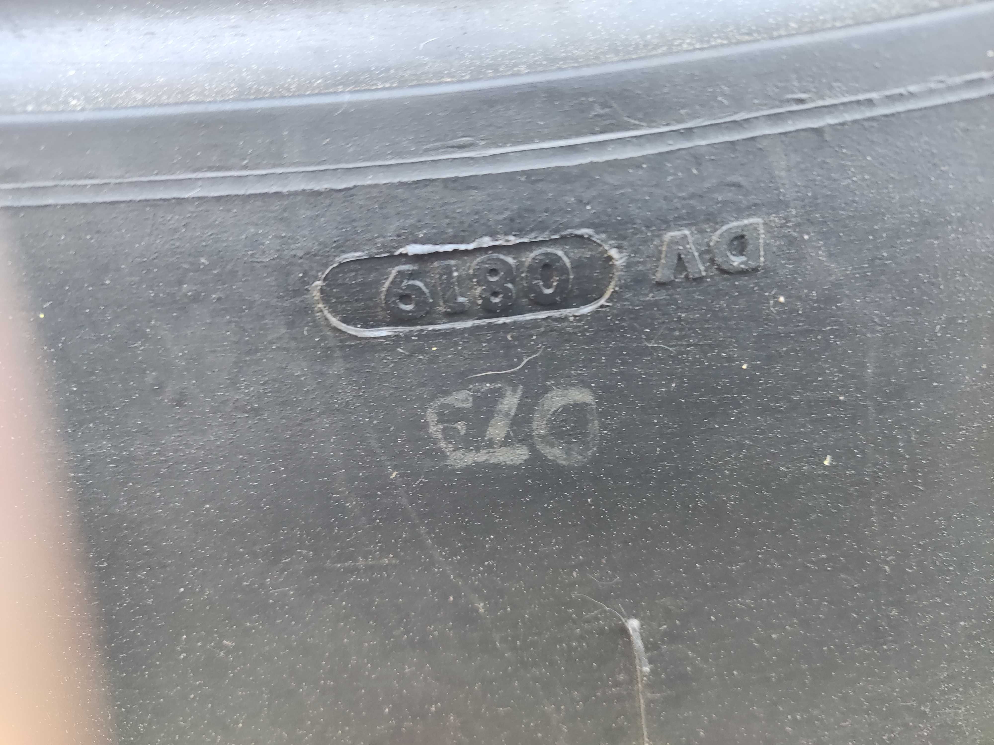 opona 650 85 r38 Vredestein Traxion XXL jak nowa bez napraw