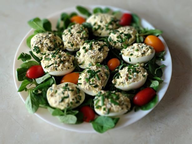 Catering, pyszne domowe jedzenie - przystawki, sałatki, rolady, ciasta