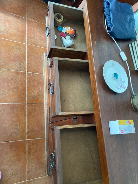 Armário 100% madeira