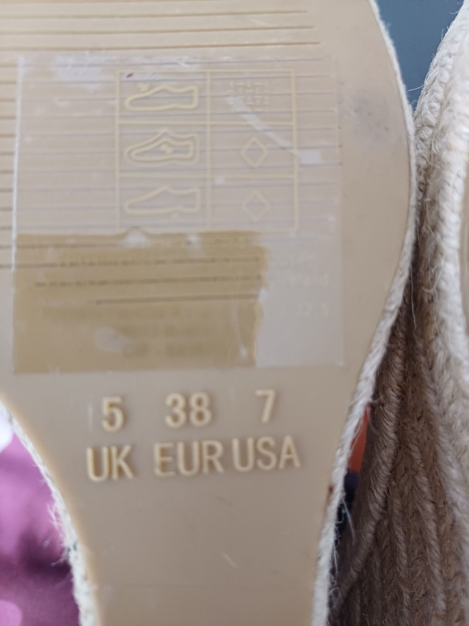 Zamszowe sandały/ buty  Primark