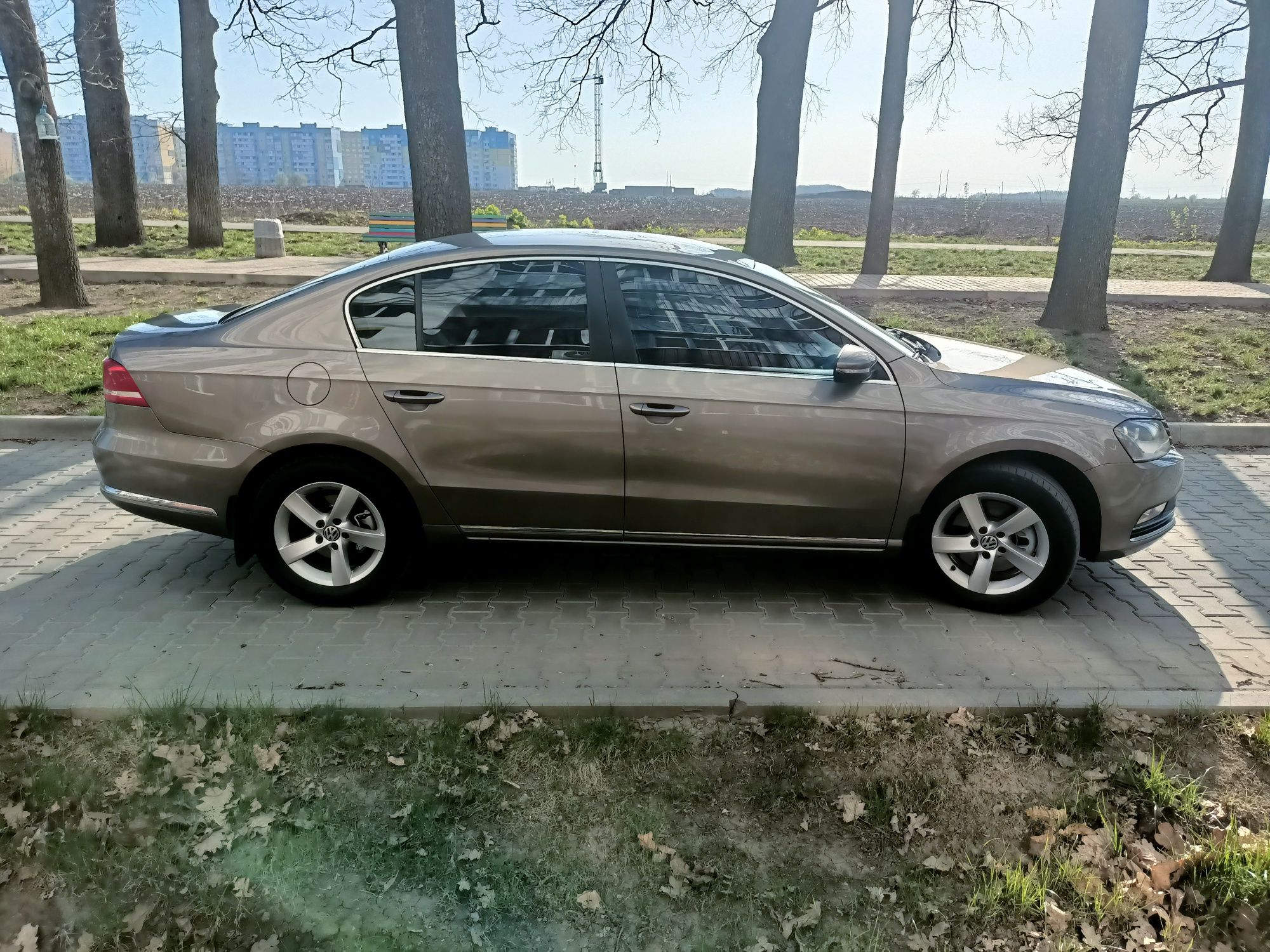 Продам Volkswagen Passat B7