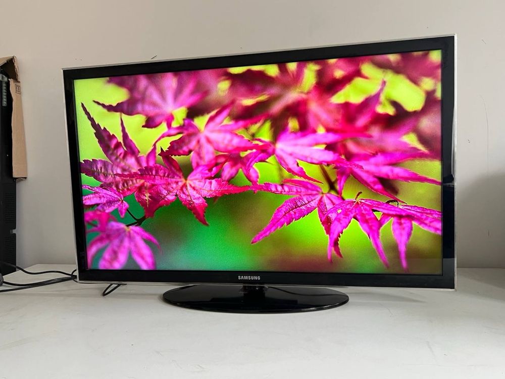 Телевізор Samsung “40” Full HD