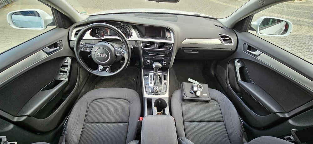 A4 B8 2015r. 2.0 TDI 150KM 190tys km S-LINE Biała Perła PIĘKNA!!!