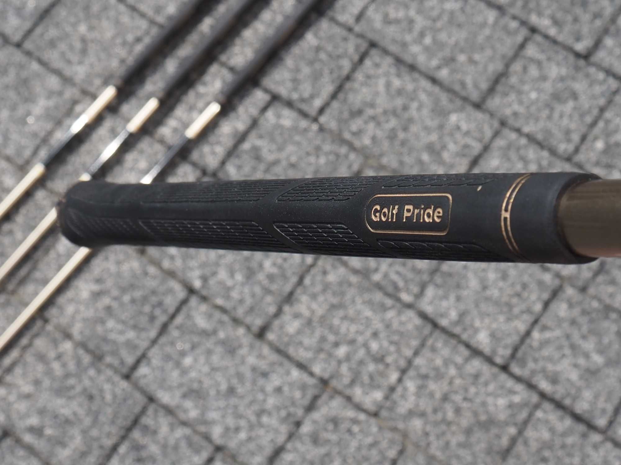 Kije do golfa King Cobra  S9 irons