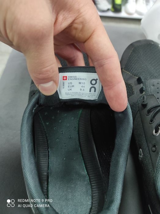ОРИГІНАЛ 100% Кросівки On Running Cloud Running Shoe 44